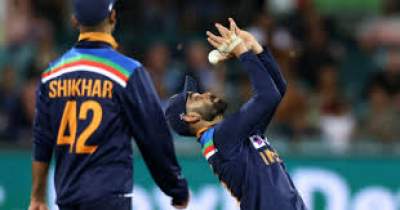 Twitter slams Ajay Jadeja for his ‘worried about baby’ comment for virat dropping catches.