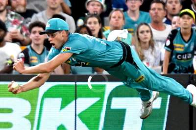 Ben Laughlin caught a surprise catch of Adelaide Strikers batsman Michael Naser. In the Eliminator match