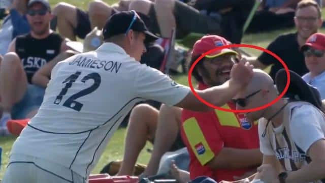 NZvPAK: Kyle Jameson gives autograph to fan's head, fun video goes viral