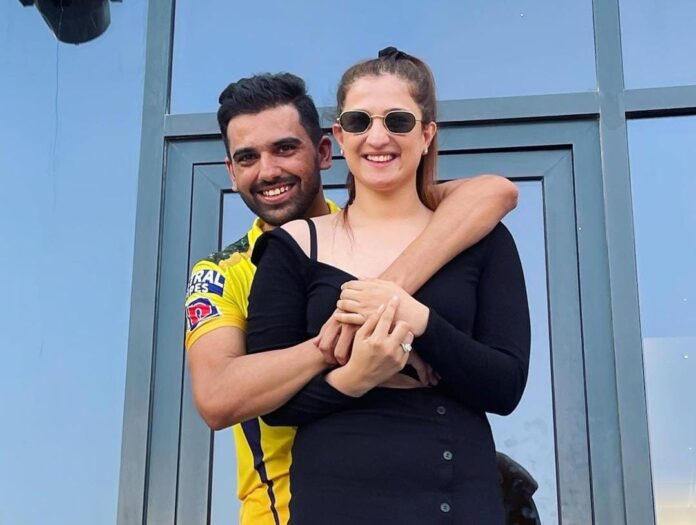 Deepak-Chahar-Proposes-Penbugs-His-girlfriend-name deepak chahr proposed a girl in the stands just after the match. The whole world saw this moment live. This moment was very special