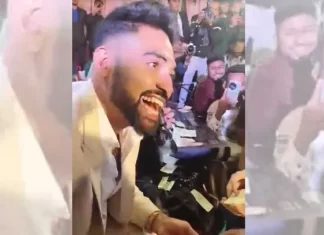 WATCH: When Mohammad Siraj reached the Qawwali gathering, it started raining Rupees, video goes viral