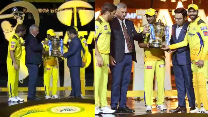 WATCH-MS-Dhoni-hands-over-the-IPL-2023-trophy-to-Ambati-Rayudu-and-Ravindra-Jadeja-and-steps-aside-compressed IPL 2024 Schedule 2024: A big announcement has been made regarding IPL 2024. IPL can start from 22nd March