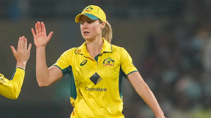 Ellyse Perry injury concerns Ellyse Perry injury concerns addressed after she retired hurt during the first ODI against India. Learn more about her condition.